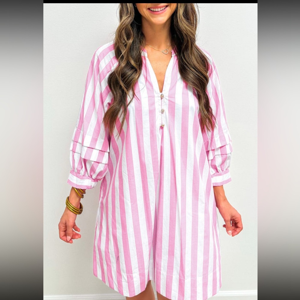 NWOT Women's Pink & White Striped V-Neck Shirt Dress